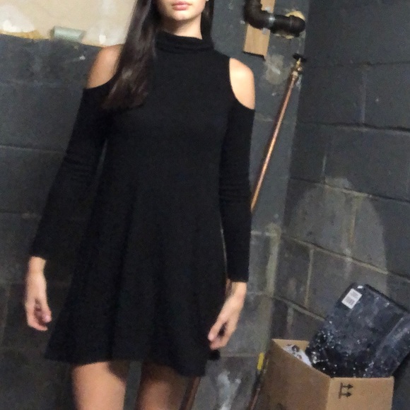 American Eagle Black Turtleneck sweater dress - Picture 1 of 3